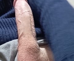 MERHABA İSTANBULDAN TEK ERKEĞİM ZEVKİNE EVLİ ÇİFTLERLE BAYANLARLA GÖRÜŞÜYORUM TELİM 0537 651 62 34 A - 13